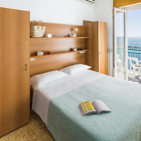 Mayola Mhotelsgroup Отель