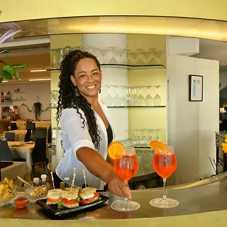 Hotel Mayola Mhotelsgroup 3*