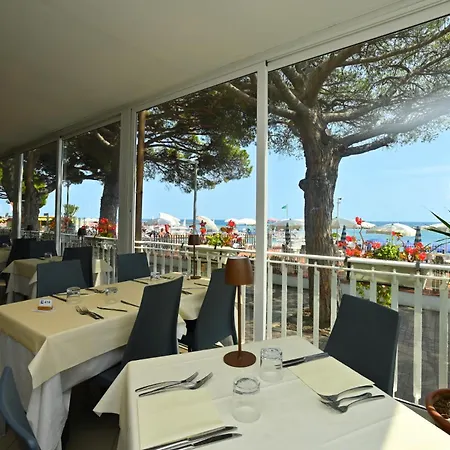 Hotel Mayola Mhotelsgroup 3*