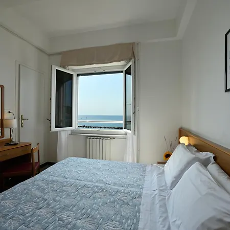 Mayola Mhotelsgroup Отель