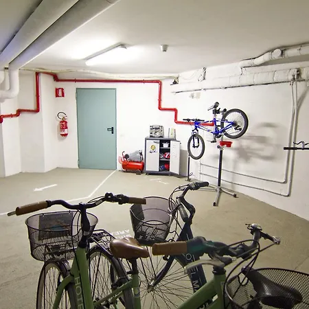 Mayola Mhotelsgroup Отель Сан-Бартоломео-аль-Маре