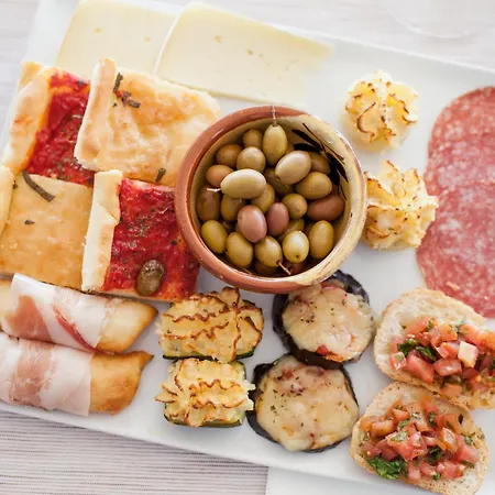 Mayola Mhotelsgroup 3* سان بارتولومِيو آل ما