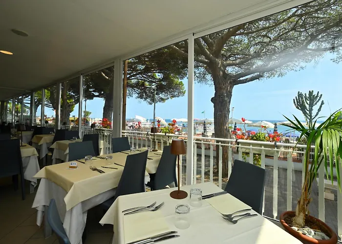 Hotel Mayola Mhotelsgroup 3*